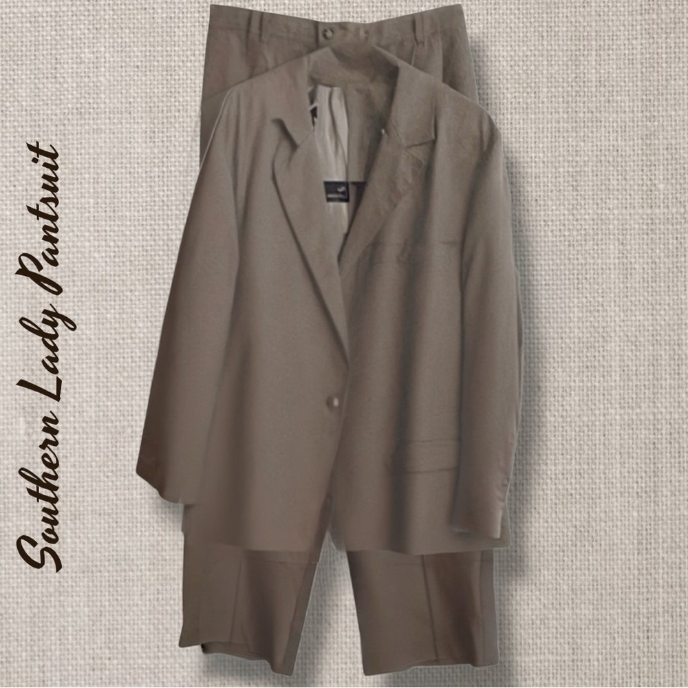 🌺SOUTHERN LADY TAN BLAZER/PANT SUIT